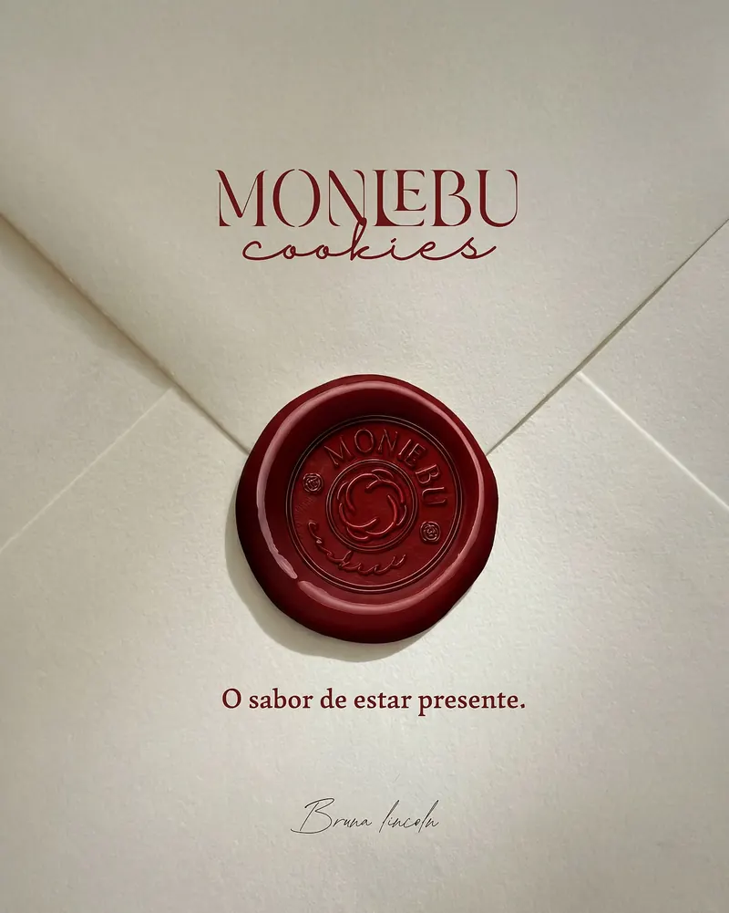 Envelope creme lacrado com selo de cera vermelho da Monlebu
