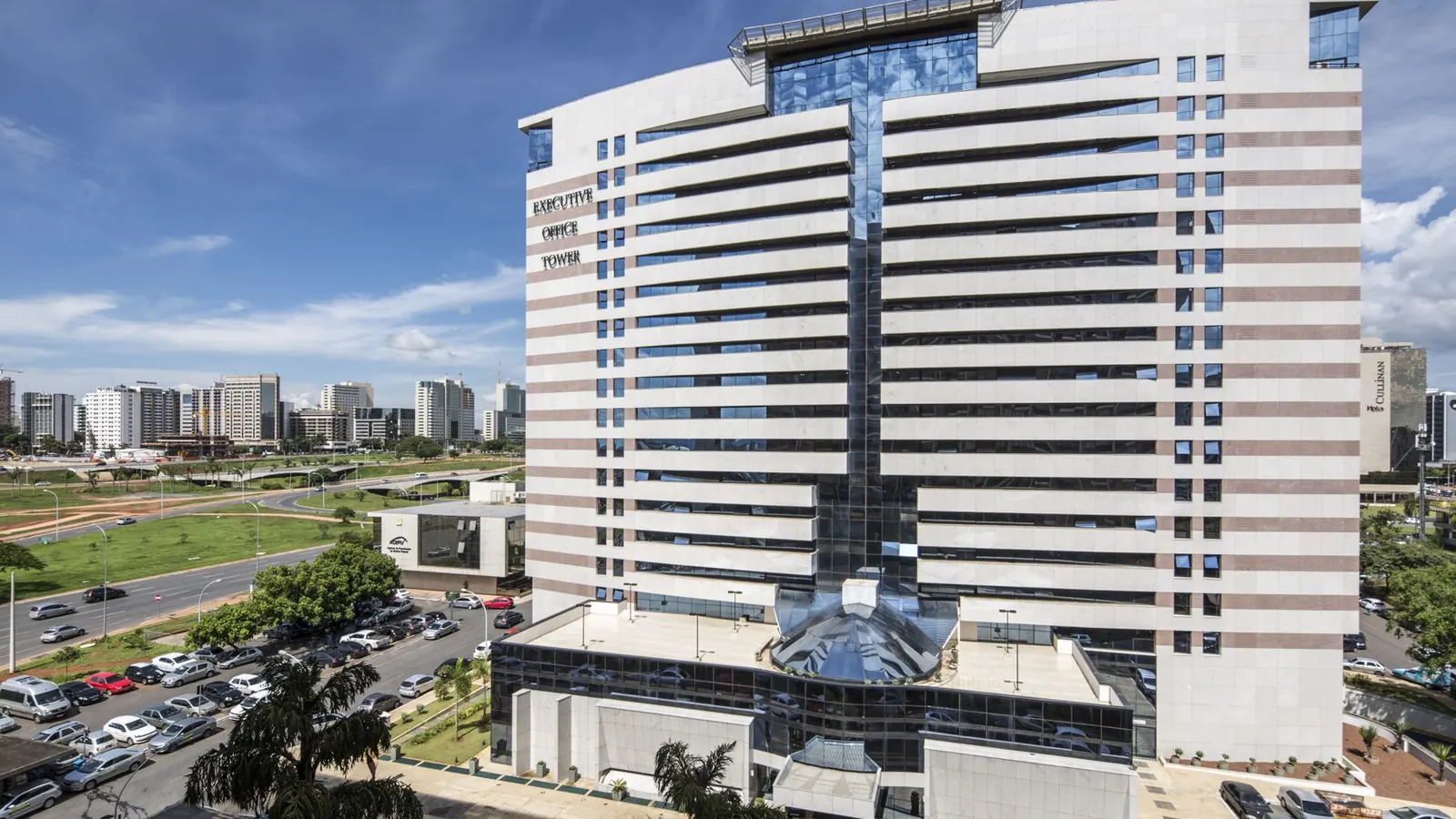 Executive Office Tower, prédio do estúdio na Asa Norte