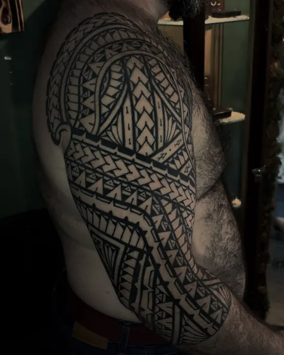 Tatuagem de Erick Ratox: Tribal, Braço