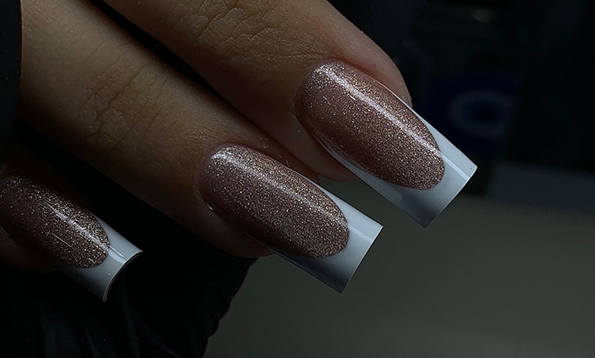 Nail design em gel no Lenny Amorim Beauty Studio, Porto