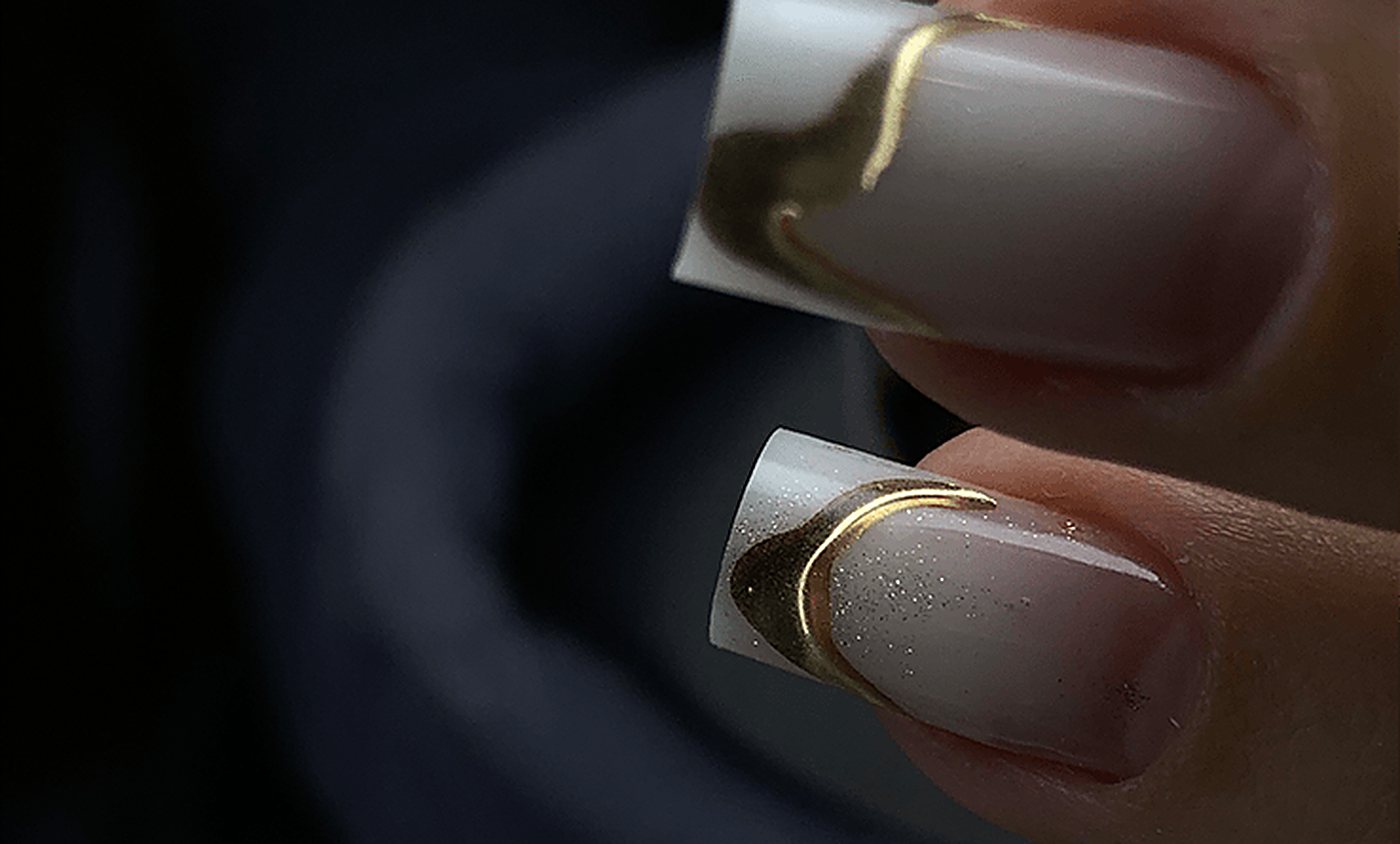Francesa com traço dourado — Lenny Amorim Beauty Studio